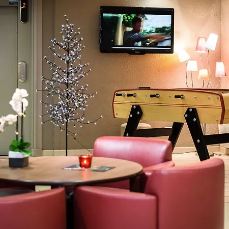 מלון Campanile Purpan טולוז