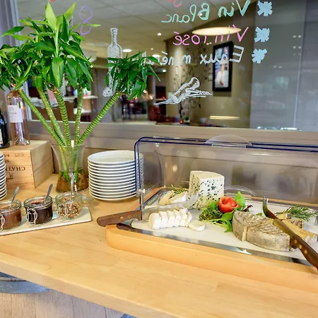 Campanile Purpan Hotel 3*