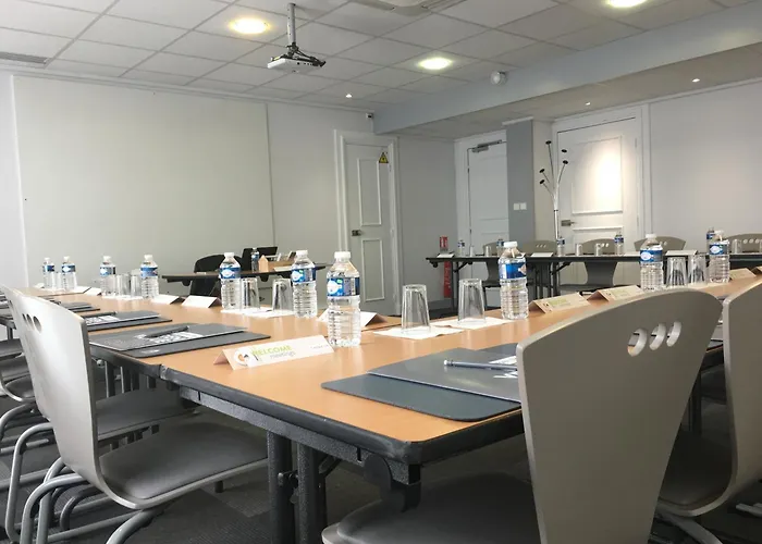 Hotel Campanile Purpan 3*