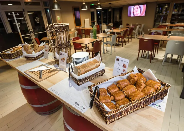 Campanile Purpan Hotel 3*