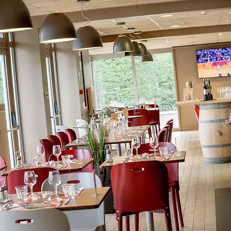 فندق كامبانيلي بوربان 3*