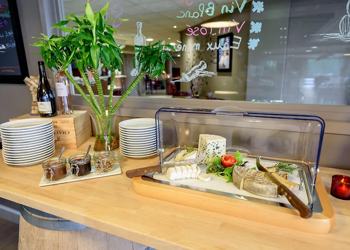 Campanile Purpan Отель 3*